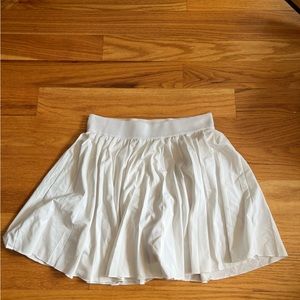 Aritzia TNA White Tennis Skirt